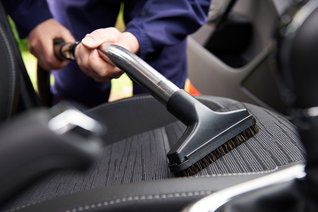 Best Vacuum Cleaner for Car Detailing