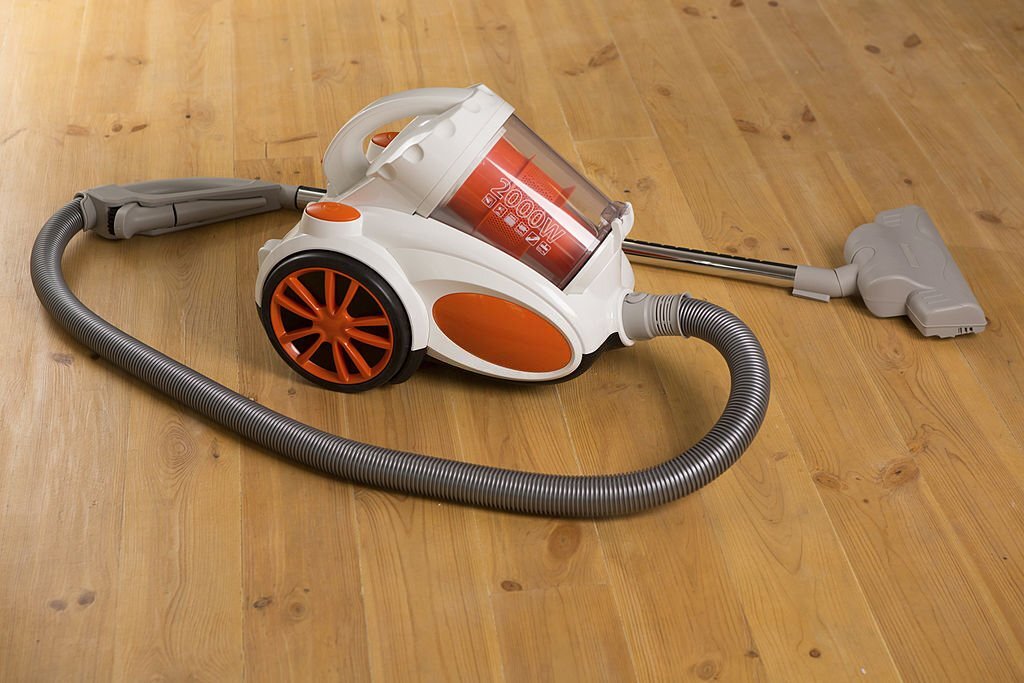 How to repair a vacuum cleaner hose